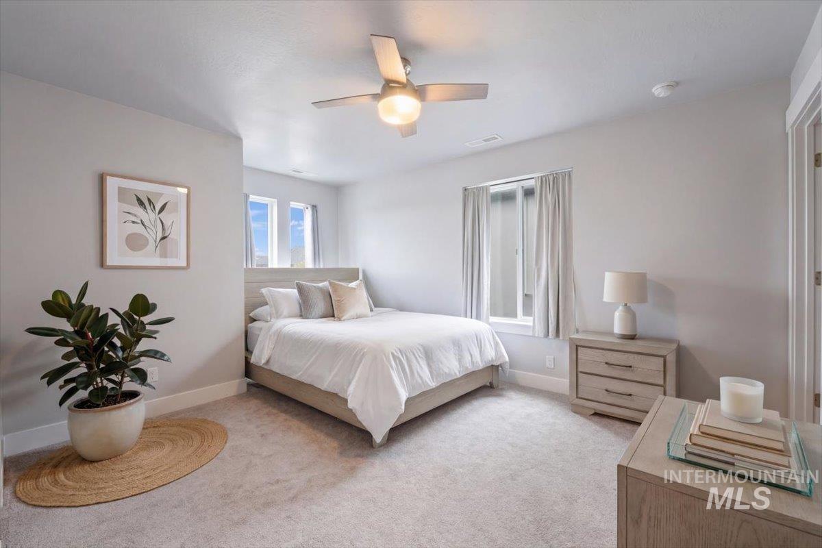 2036 E Knobcone Dr, Meridian, Idaho 83642, 5 Bedrooms, 3 Bathrooms, Residential For Sale, Price $567,926, 98980842