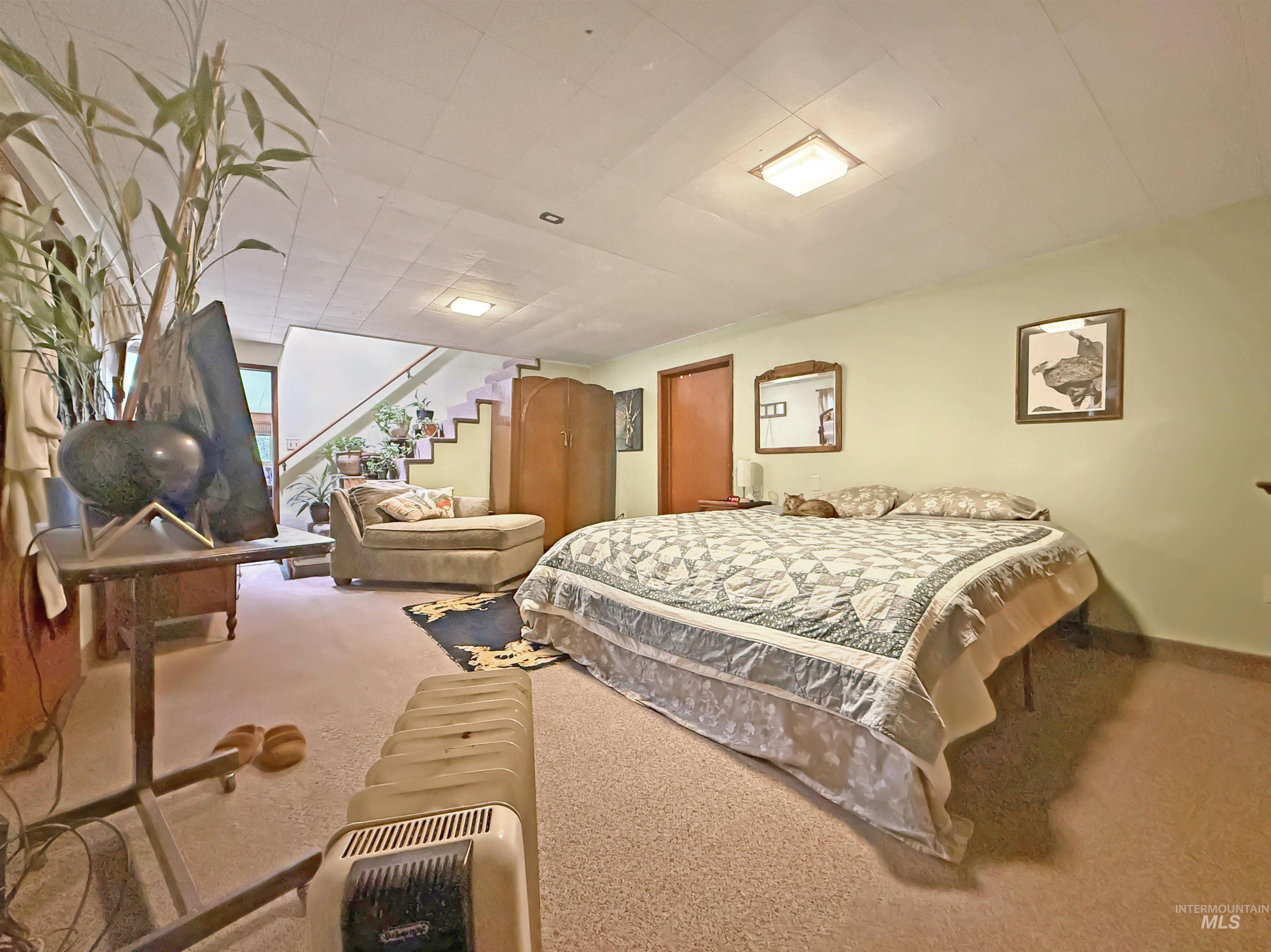 925-929 E 8th, Moscow, Idaho 83843, 3 Bedrooms, 1.5 Bathrooms, Residential Income For Sale, Price $435,000, 98980843