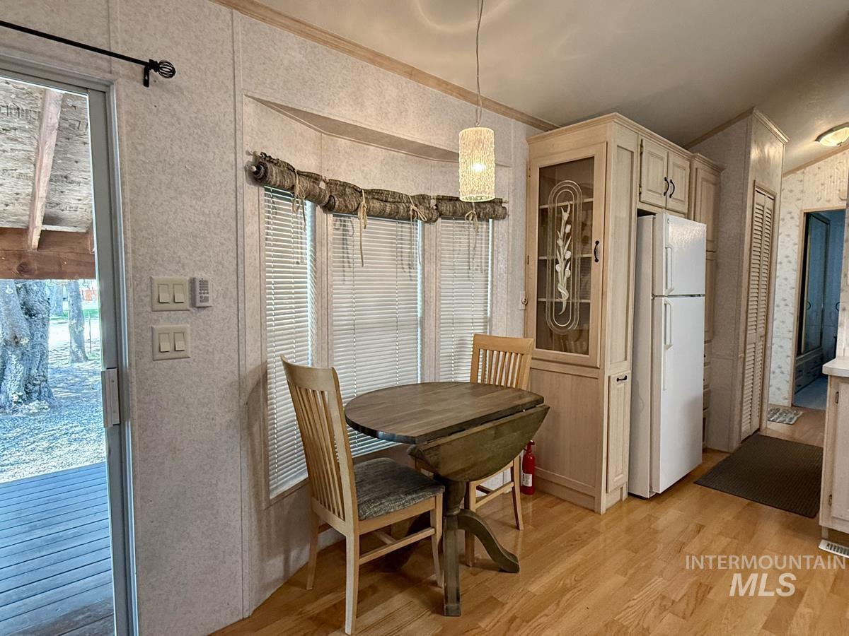 9 H Street, Cascade, Idaho 83611, 1 Bedroom, 1 Bathroom, Residential For Sale, Price $172,000,MLS 98980844