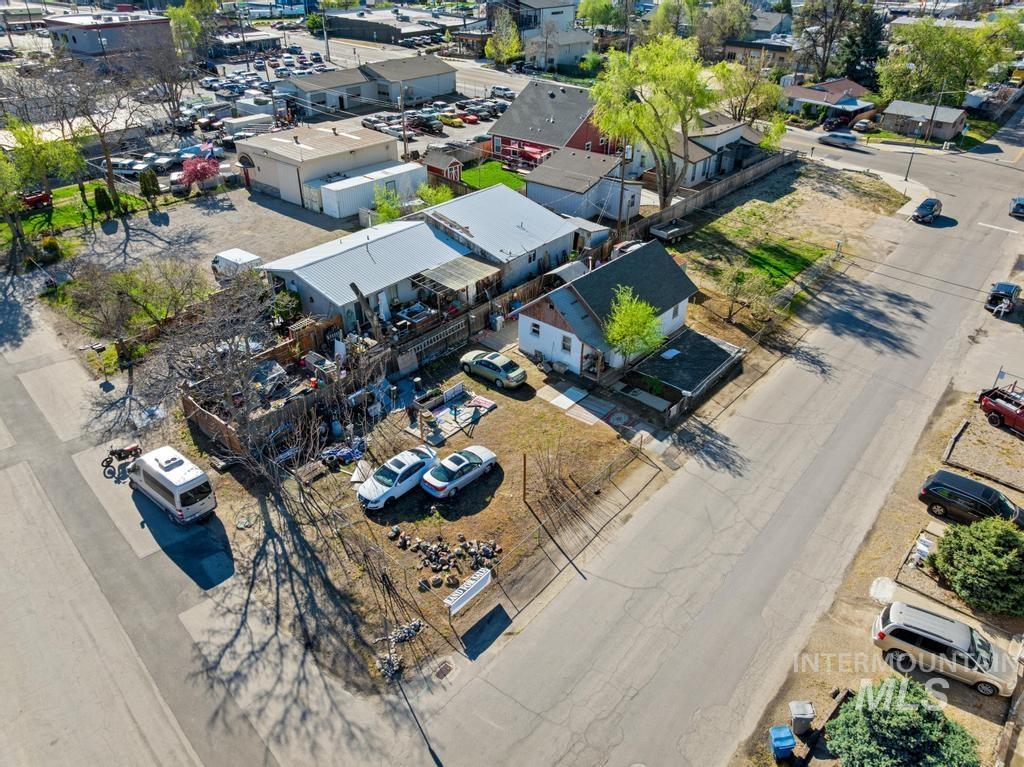 3519 N Clay St, Garden City, Idaho 83714, 2 Bedrooms, 1 Bathroom, Residential For Sale, Price $450,000,MLS 98980851