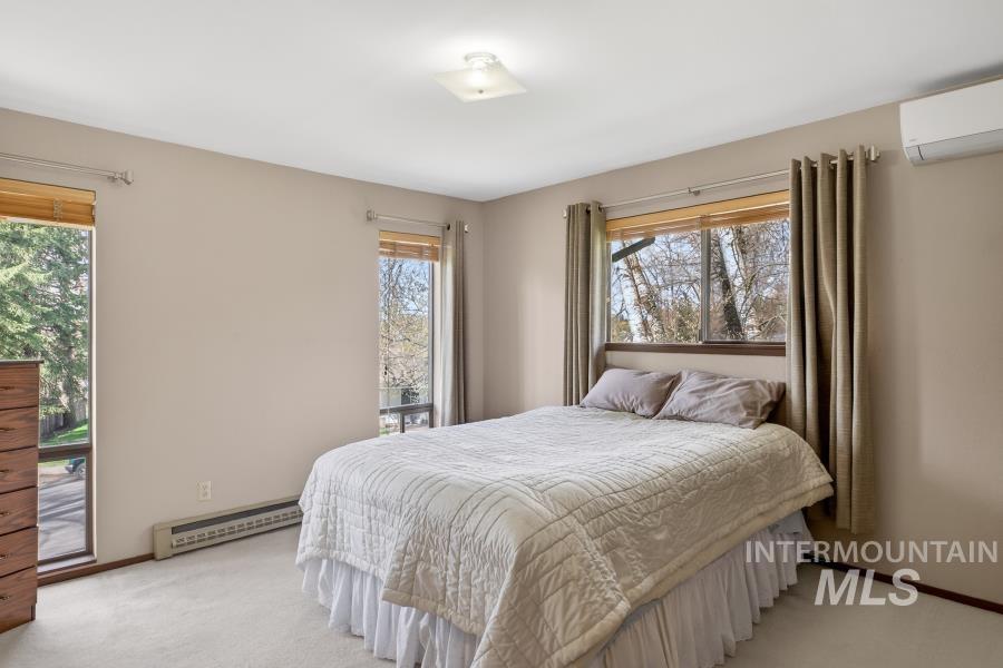 810 Sherwood, Moscow, Idaho 83843, 3 Bedrooms, 2.5 Bathrooms, Residential For Sale, Price $519,000,MLS 98980857