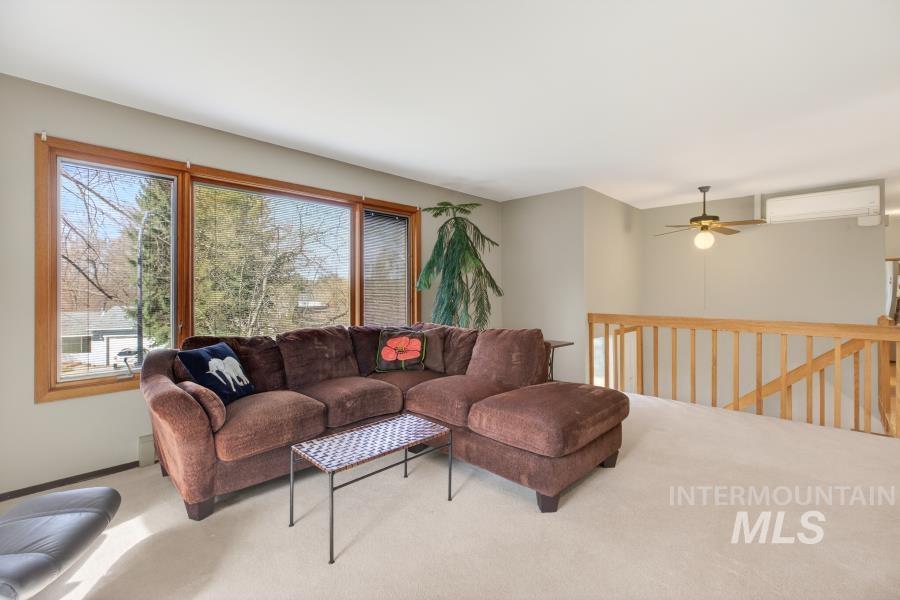 810 Sherwood, Moscow, Idaho 83843, 3 Bedrooms, 2.5 Bathrooms, Residential For Sale, Price $519,000,MLS 98980857