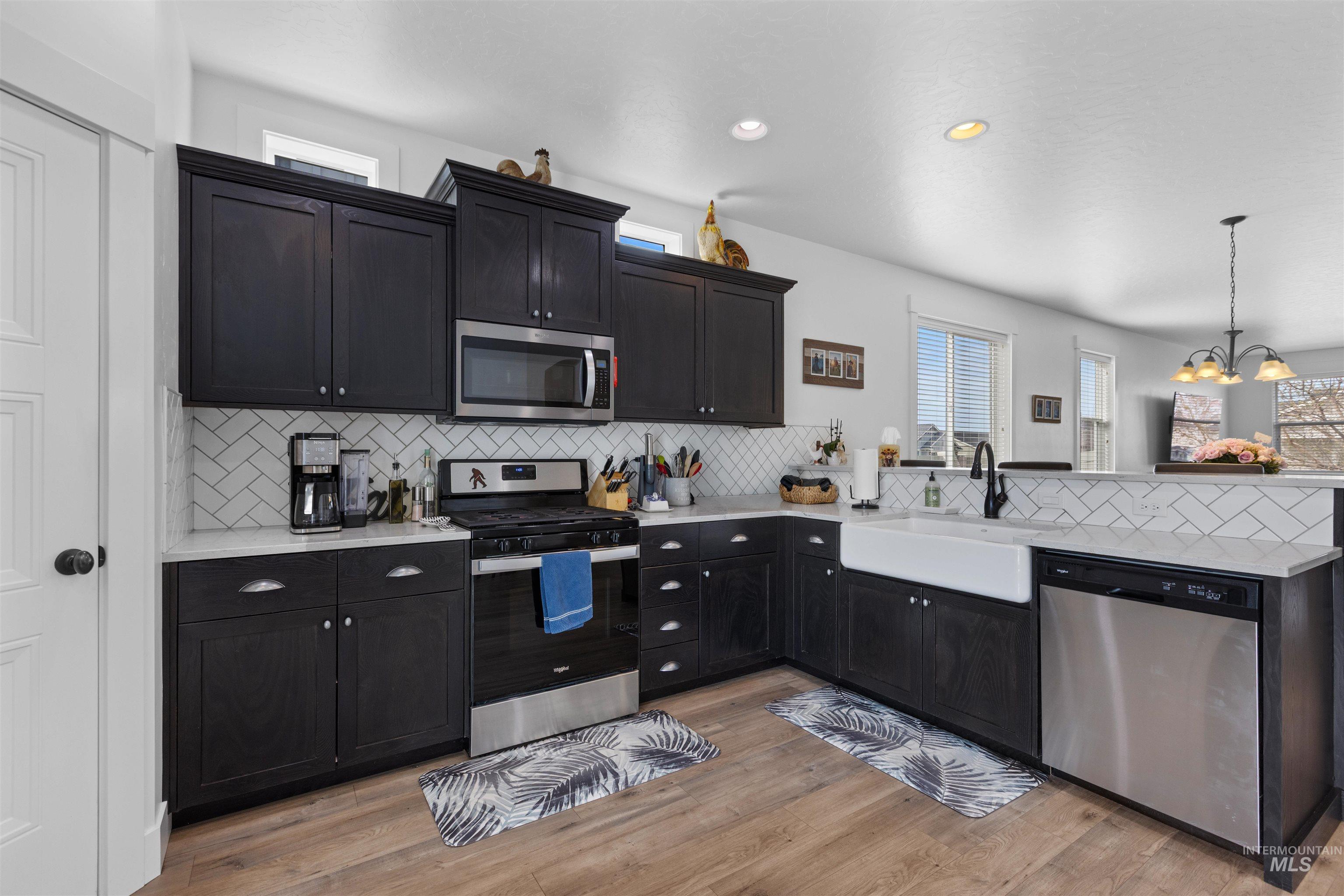 17434 N Endurance Ave, Nampa, Idaho 83687-5494, 4 Bedrooms, 2.5 Bathrooms, Residential For Sale, Price $560,000, 98980859