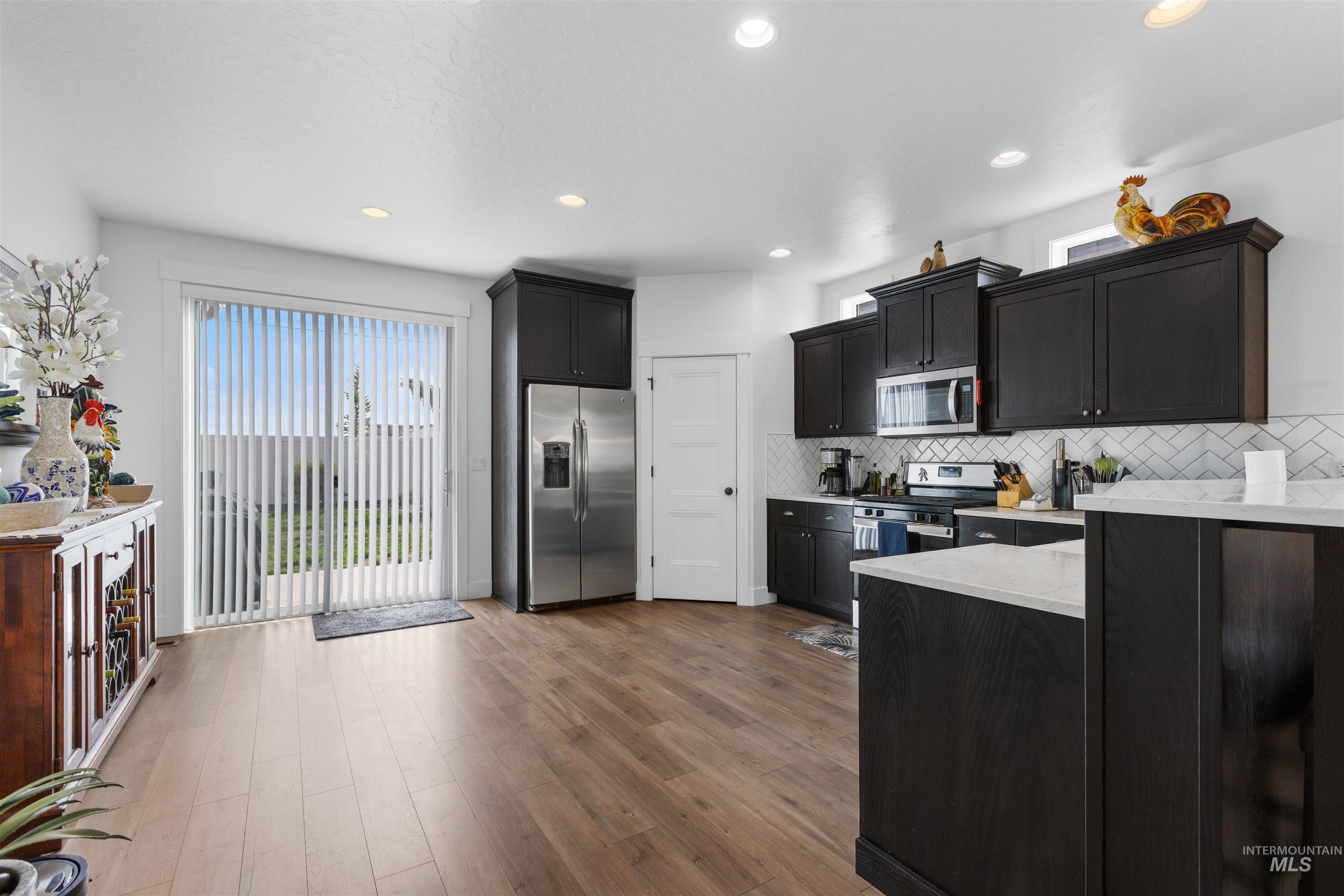 17434 N Endurance Ave, Nampa, Idaho 83687-5494, 4 Bedrooms, 2.5 Bathrooms, Residential For Sale, Price $560,000, 98980859