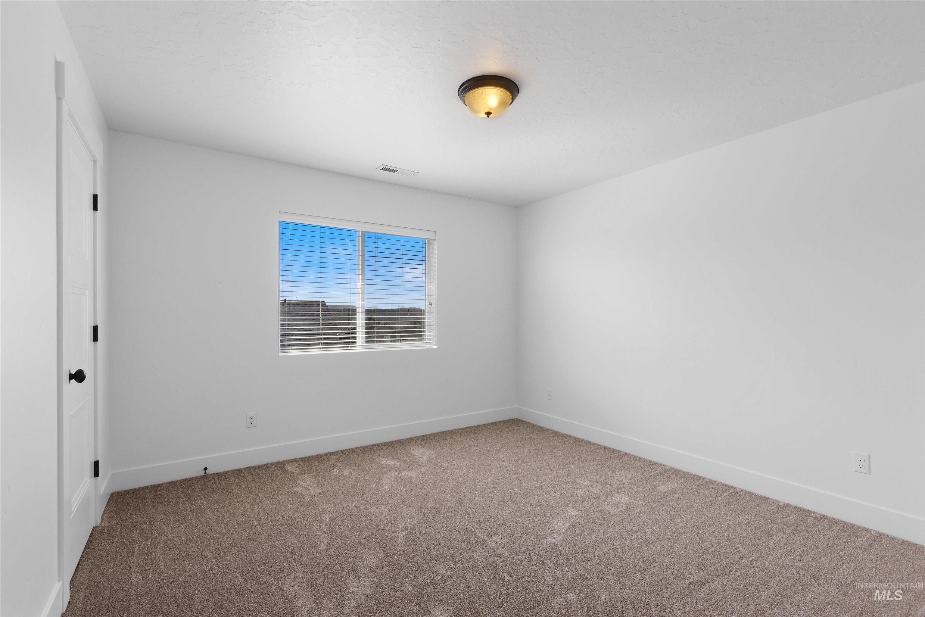 17434 N Endurance Ave, Nampa, Idaho 83687-5494, 4 Bedrooms, 2.5 Bathrooms, Residential For Sale, Price $560,000, 98980859