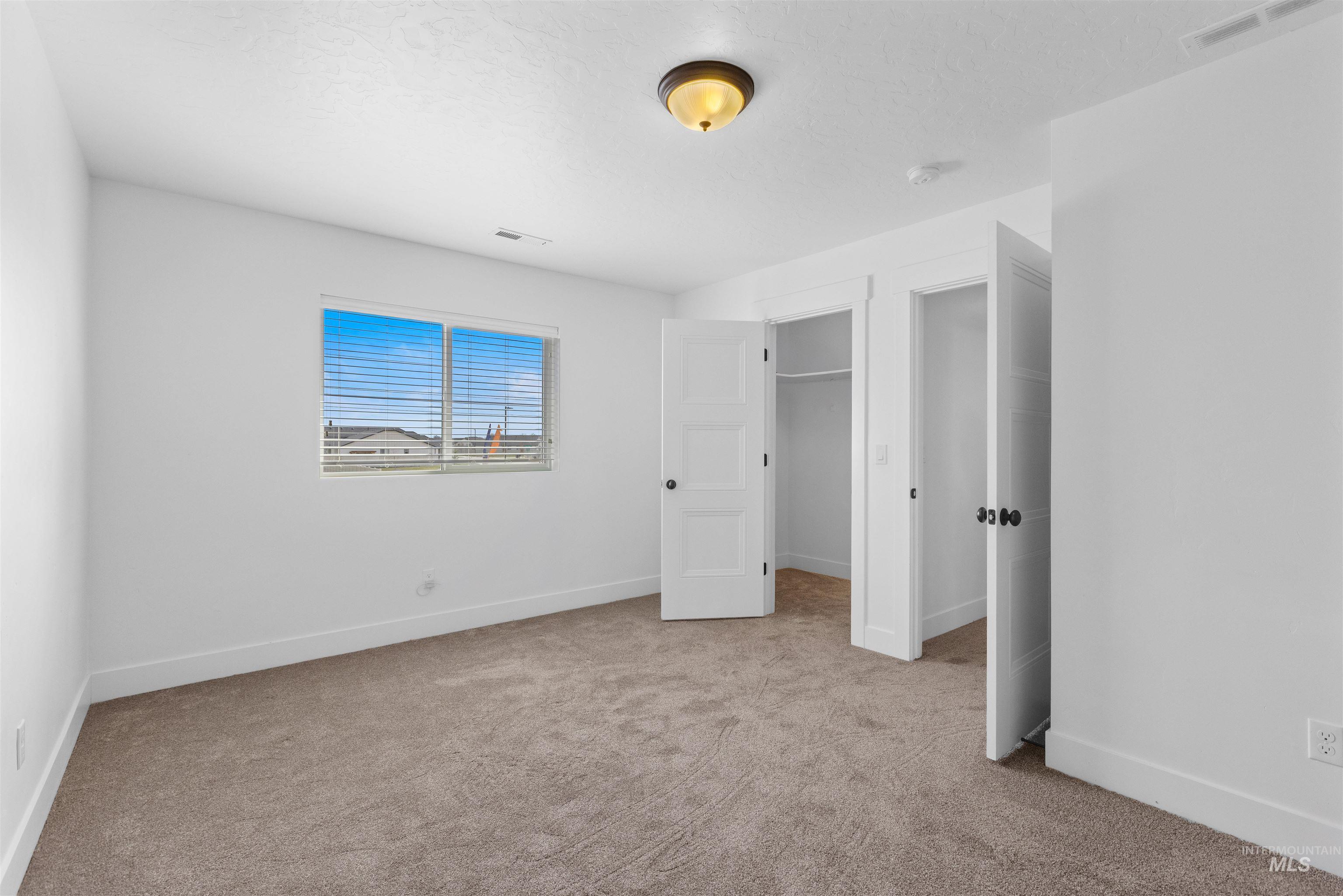 17434 N Endurance Ave, Nampa, Idaho 83687-5494, 4 Bedrooms, 2.5 Bathrooms, Residential For Sale, Price $560,000, 98980859