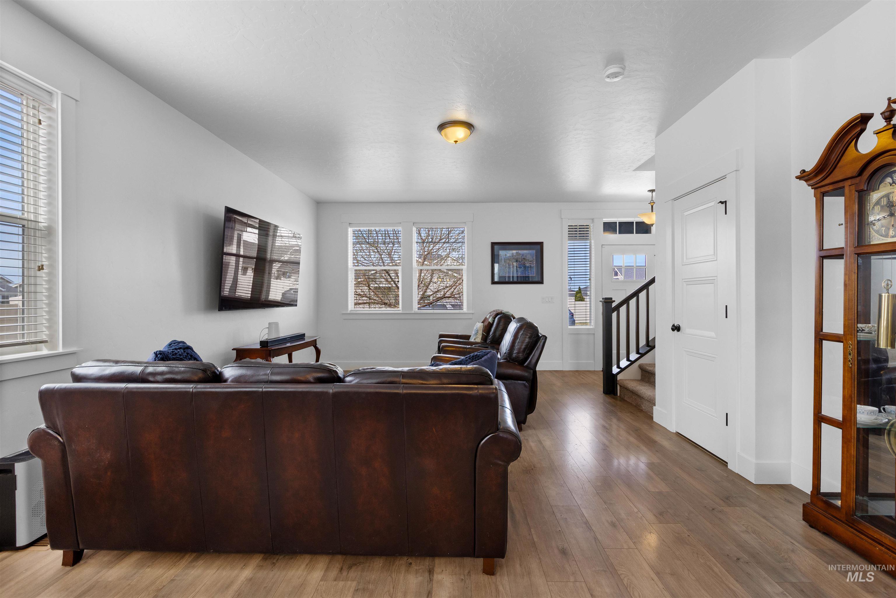 17434 N Endurance Ave, Nampa, Idaho 83687-5494, 4 Bedrooms, 2.5 Bathrooms, Residential For Sale, Price $560,000, 98980859