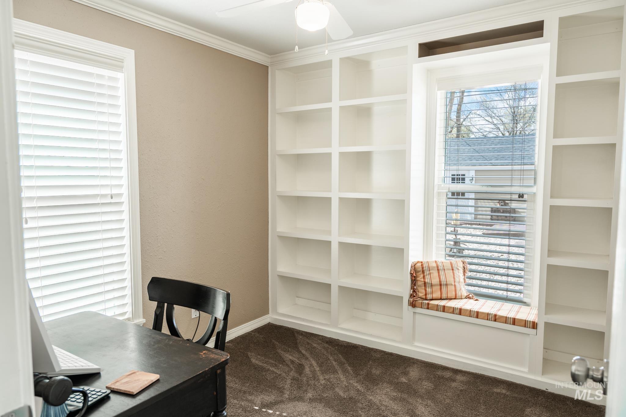 855 SW 3rd St., Ontario, Oregon 97914-0000, 3 Bedrooms, 1 Bathroom, Residential For Sale, Price $225,000, 98980861