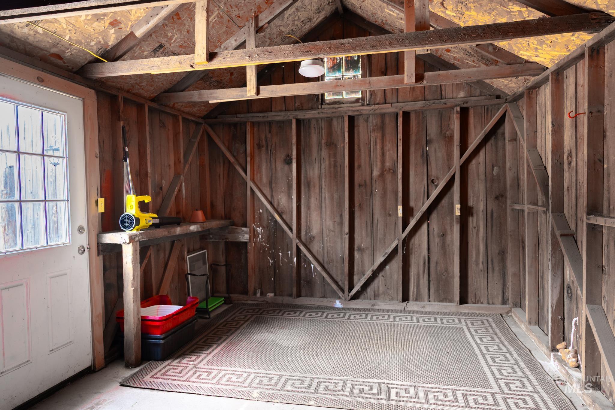 855 SW 3rd St., Ontario, Oregon 97914-0000, 3 Bedrooms, 1 Bathroom, Residential For Sale, Price $225,000, 98980861