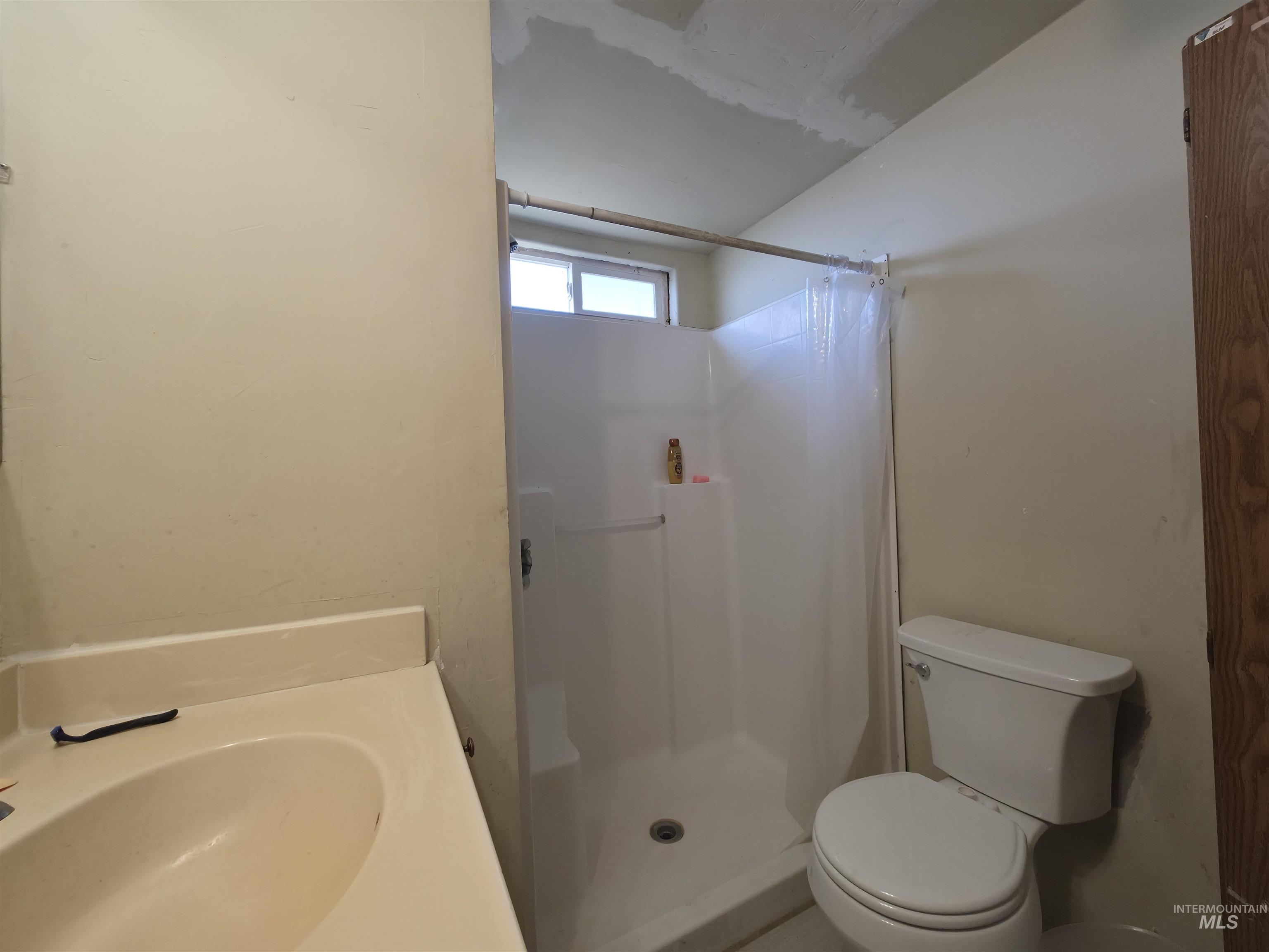 236 W 600 N, Rupert, Idaho 83350, 3 Bedrooms, 2 Bathrooms, Residential For Sale, Price $210,000, 98980865