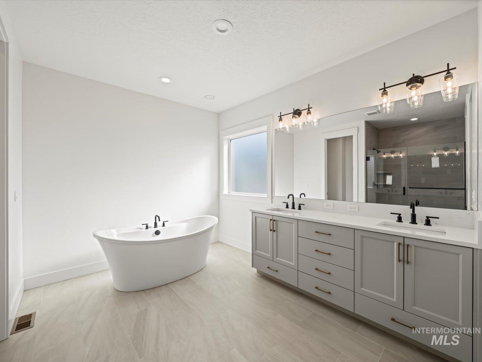 7162 E Osprey Estates Dr, Nampa, Idaho 83686, 4 Bedrooms, 3.5 Bathrooms, Residential For Sale, Price $899,900,MLS 98980866