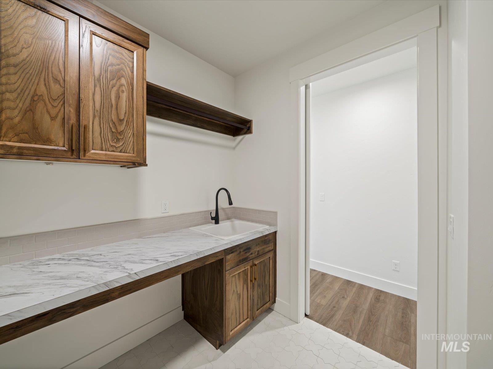 7162 E Osprey Estates Dr, Nampa, Idaho 83686, 4 Bedrooms, 3.5 Bathrooms, Residential For Sale, Price $899,900,MLS 98980866