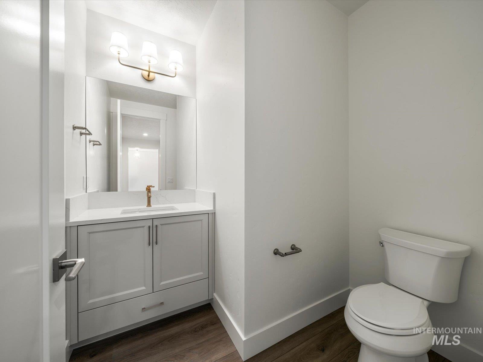 7162 E Osprey Estates Dr, Nampa, Idaho 83686, 4 Bedrooms, 3.5 Bathrooms, Residential For Sale, Price $899,900,MLS 98980866