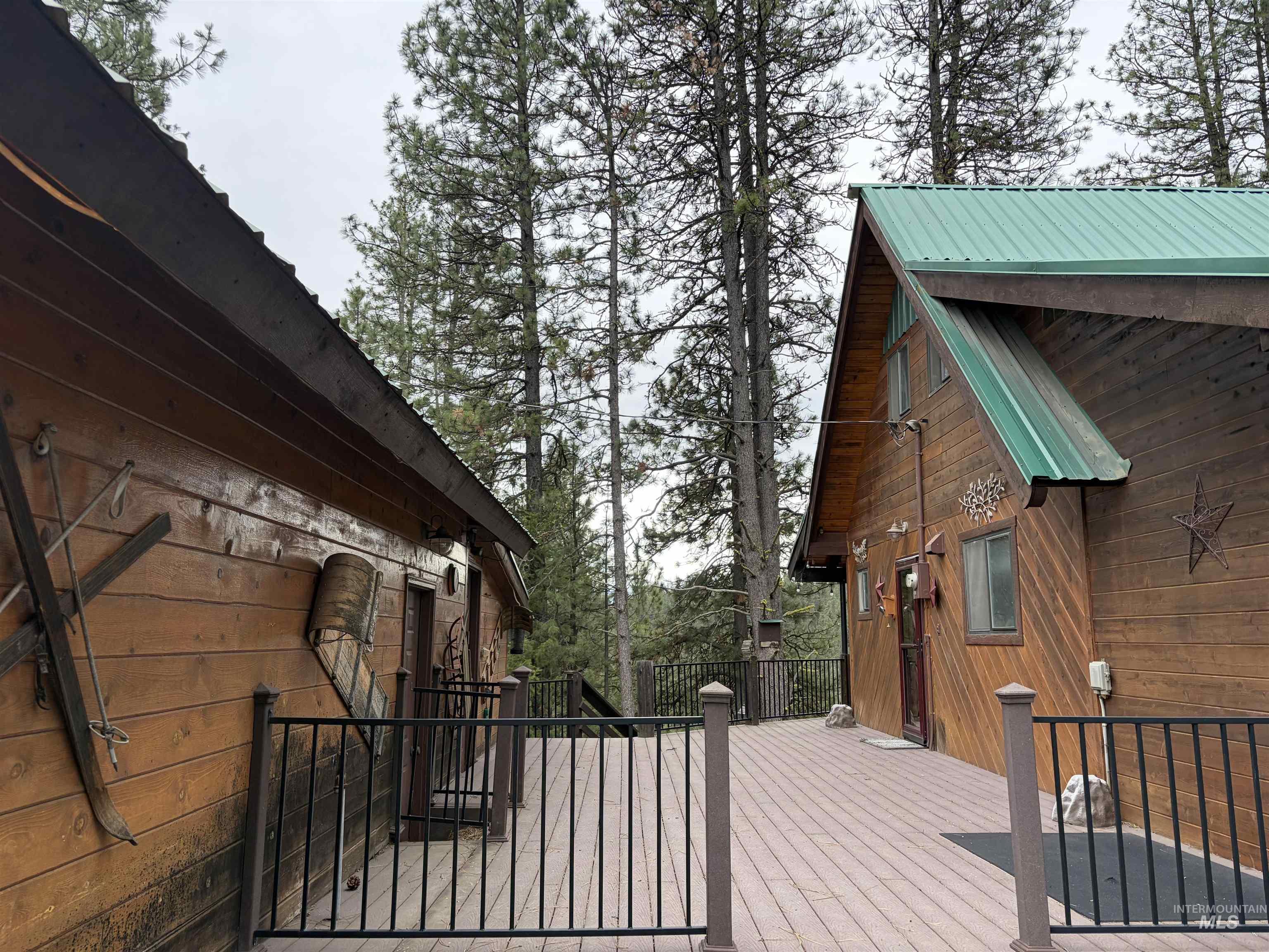 45 Rainbow Ridge, Garden Valley, Idaho 83622, 3 Bedrooms, 3 Bathrooms, Residential For Sale, Price $796,985,MLS 98980873