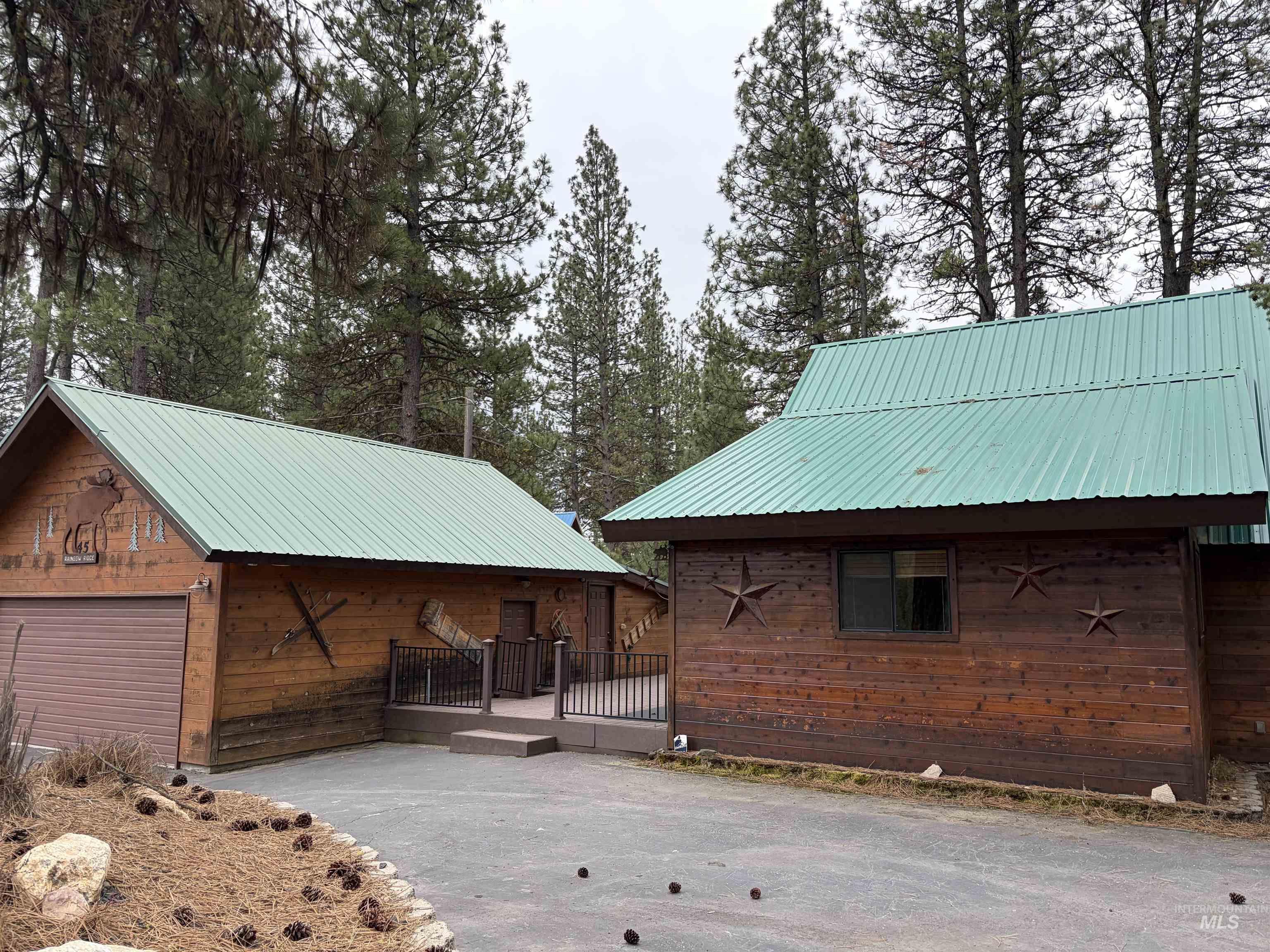 45 Rainbow Ridge, Garden Valley, Idaho 83622, 3 Bedrooms, 3 Bathrooms, Residential For Sale, Price $796,985,MLS 98980873