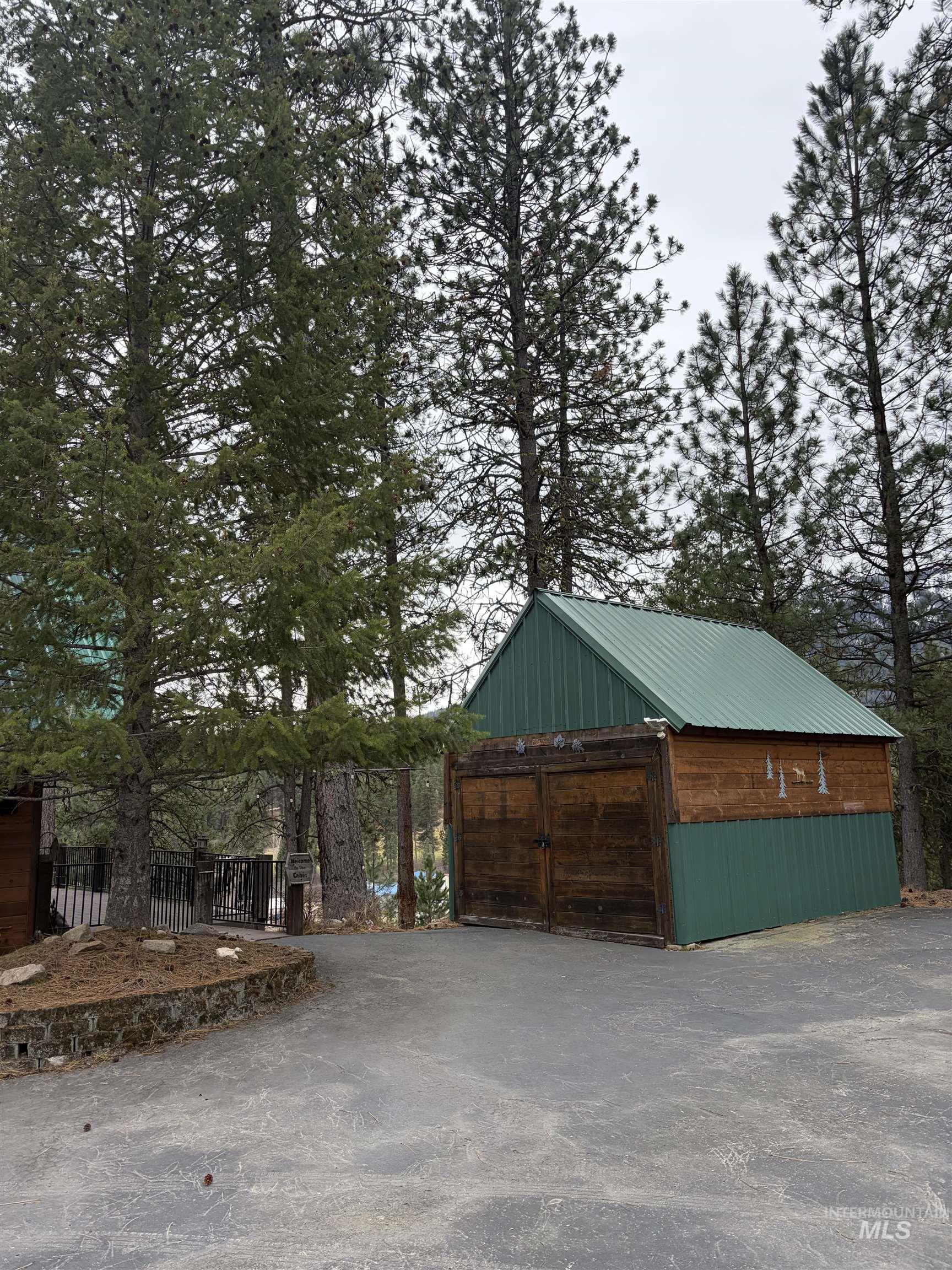 45 Rainbow Ridge, Garden Valley, Idaho 83622, 3 Bedrooms, 3 Bathrooms, Residential For Sale, Price $796,985,MLS 98980873