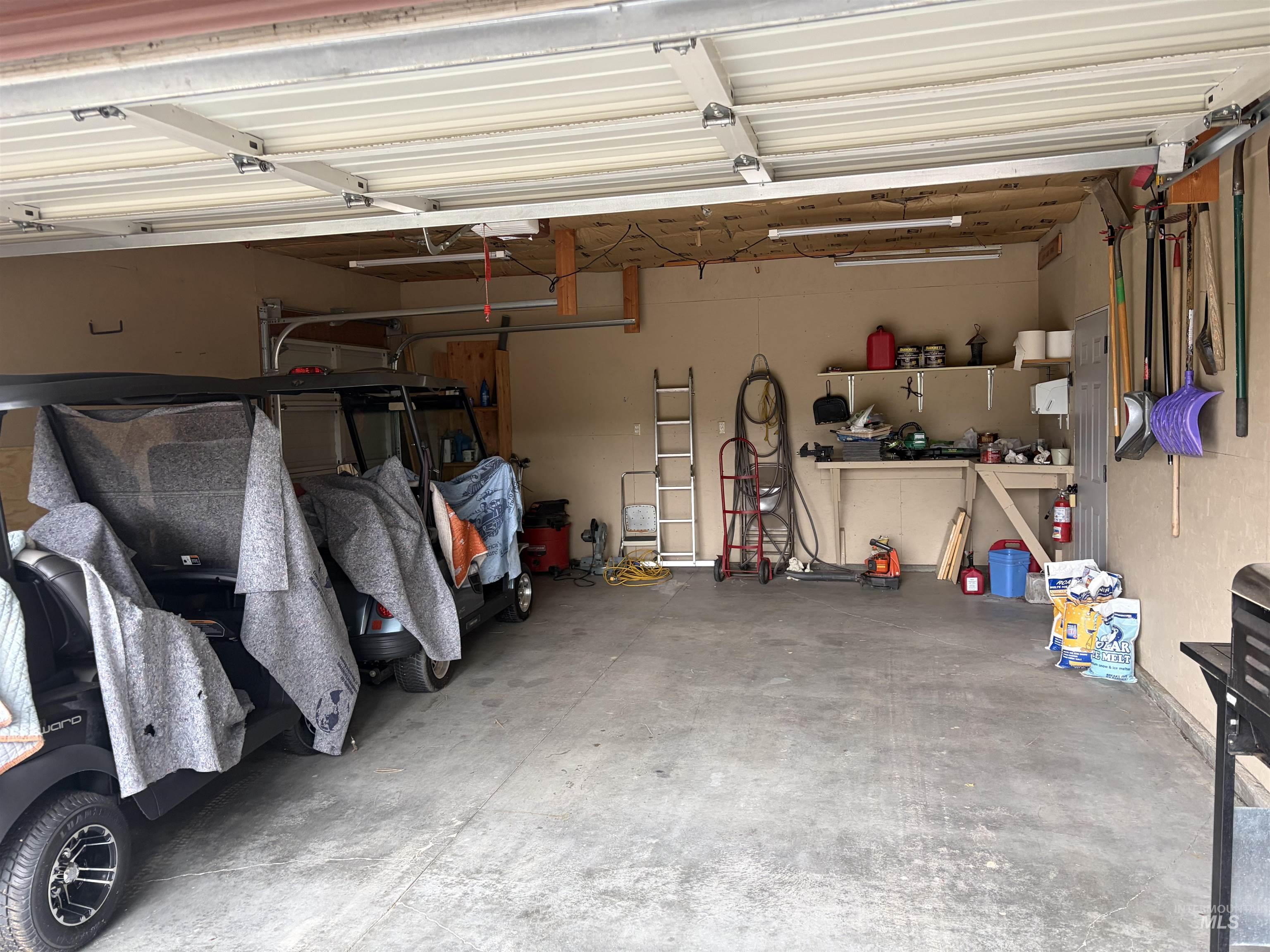 45 Rainbow Ridge, Garden Valley, Idaho 83622, 3 Bedrooms, 3 Bathrooms, Residential For Sale, Price $796,985,MLS 98980873