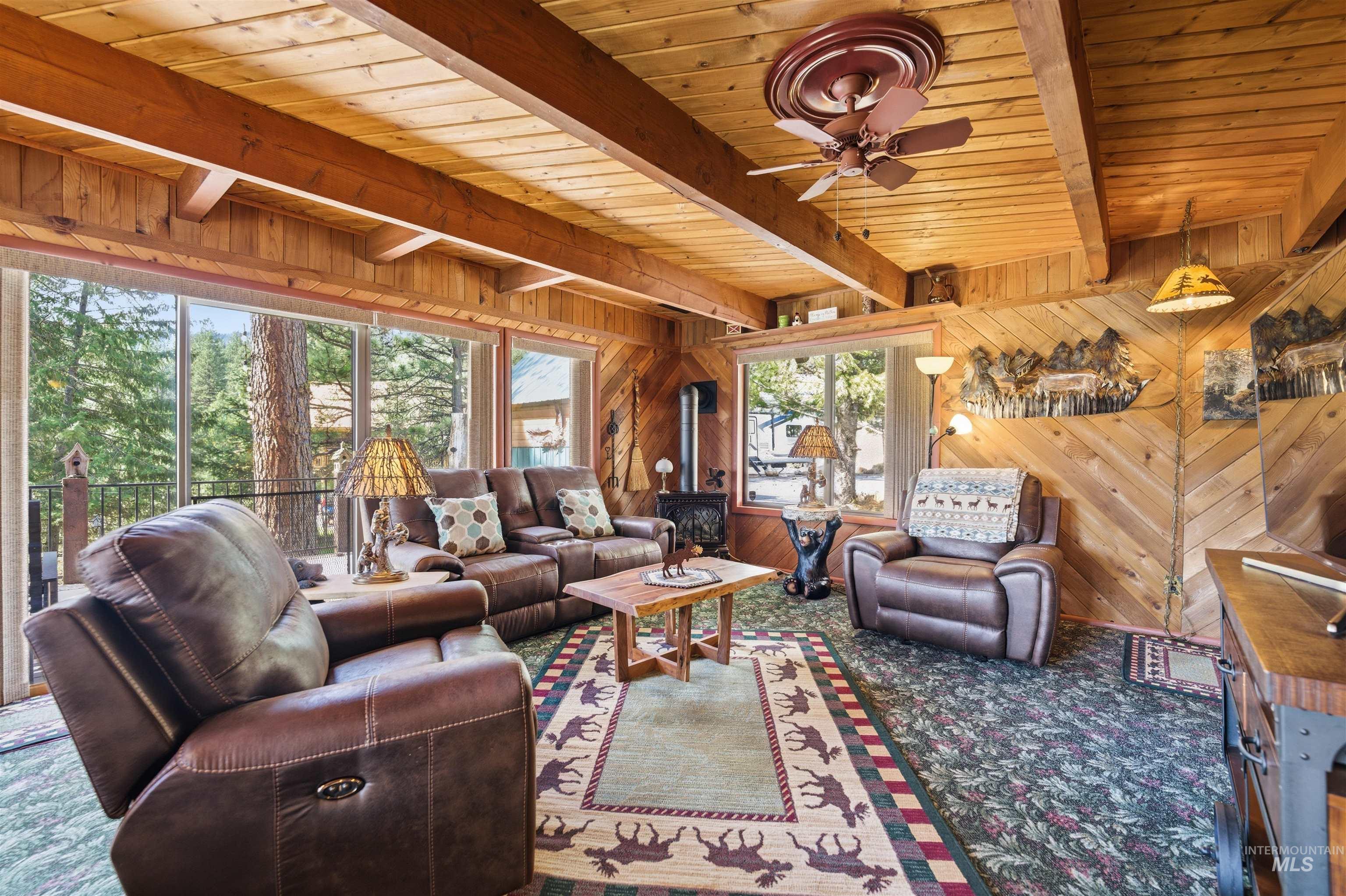 45 Rainbow Ridge, Garden Valley, Idaho 83622, 3 Bedrooms, 3 Bathrooms, Residential For Sale, Price $796,985,MLS 98980873
