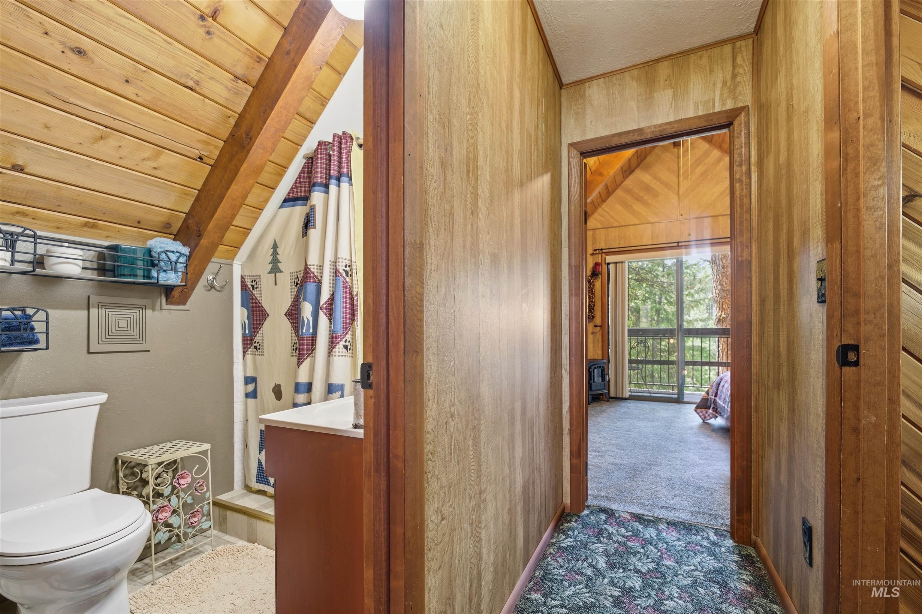 45 Rainbow Ridge, Garden Valley, Idaho 83622, 3 Bedrooms, 3 Bathrooms, Residential For Sale, Price $796,985,MLS 98980873
