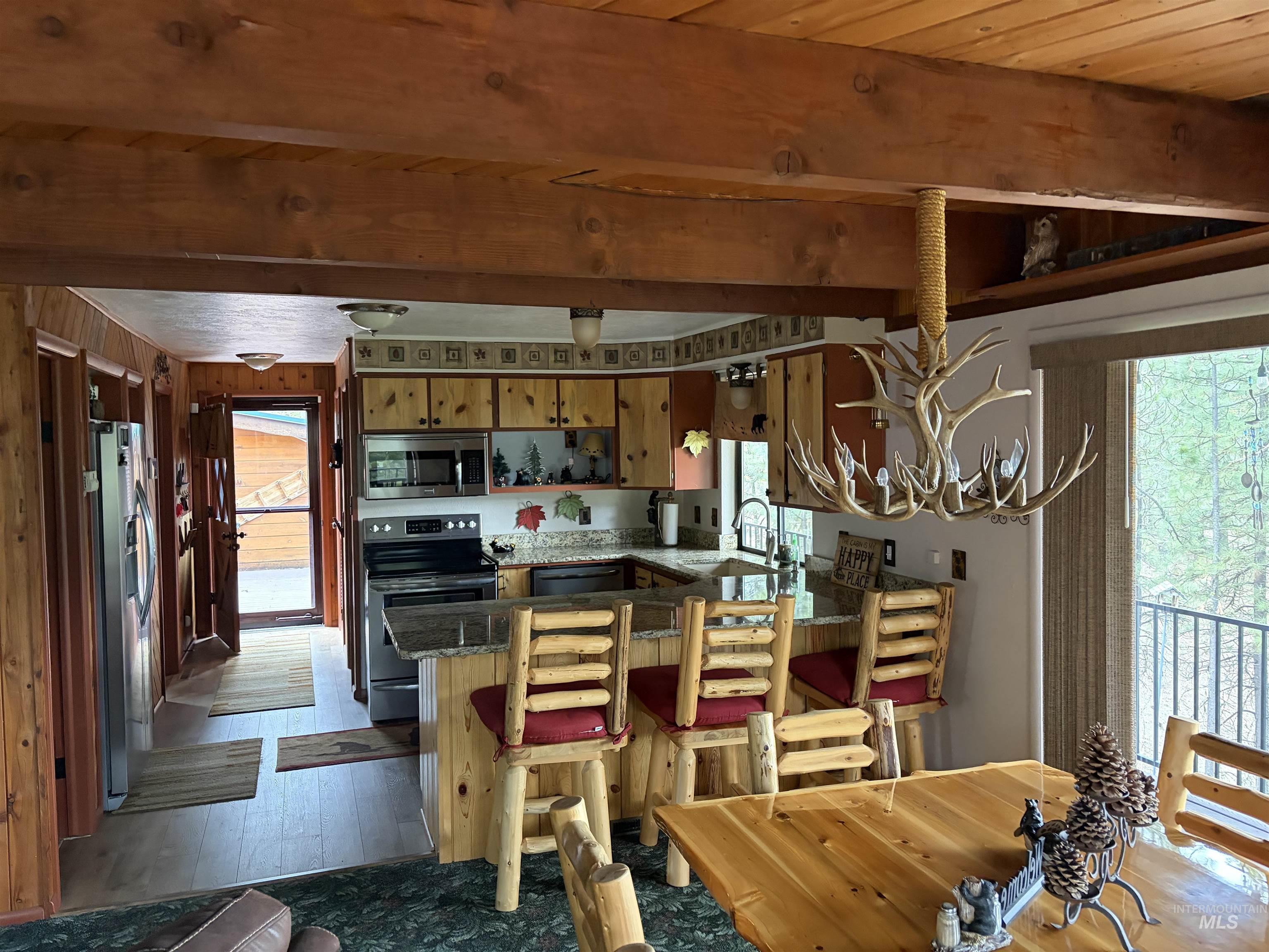 45 Rainbow Ridge, Garden Valley, Idaho 83622, 3 Bedrooms, 3 Bathrooms, Residential For Sale, Price $796,985,MLS 98980873