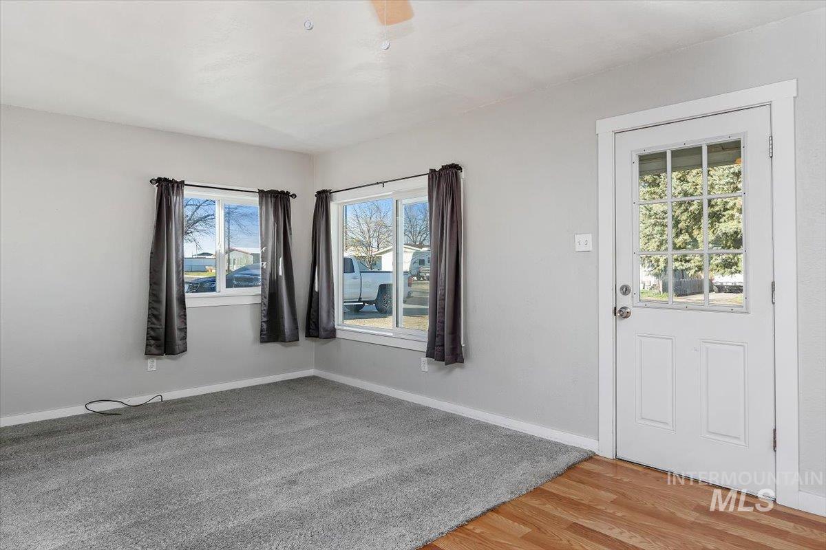 228 Madrona Street, Twin Falls, Idaho 83301, 2 Bedrooms, 1 Bathroom, Residential For Sale, Price $239,500, 98980877