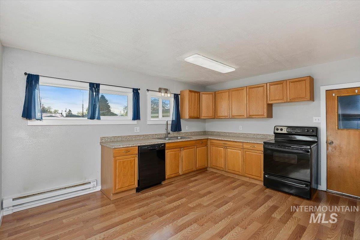 228 Madrona Street, Twin Falls, Idaho 83301, 2 Bedrooms, 1 Bathroom, Residential For Sale, Price $239,500, 98980877