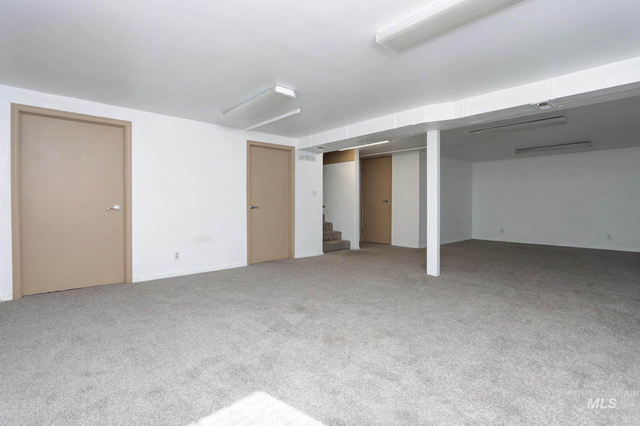 41 N Dorian Dr, Ontario, Oregon 97914, 3 Bedrooms, 2 Bathrooms, Residential For Sale, Price $300,000,MLS 98980880