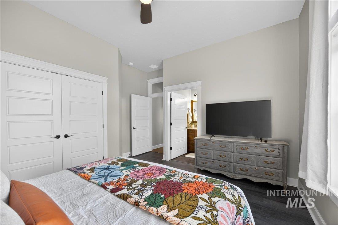 12299 W Pavo St, Star, Idaho 83669, 4 Bedrooms, 3.5 Bathrooms, Residential For Sale, Price $934,900,MLS 98980881