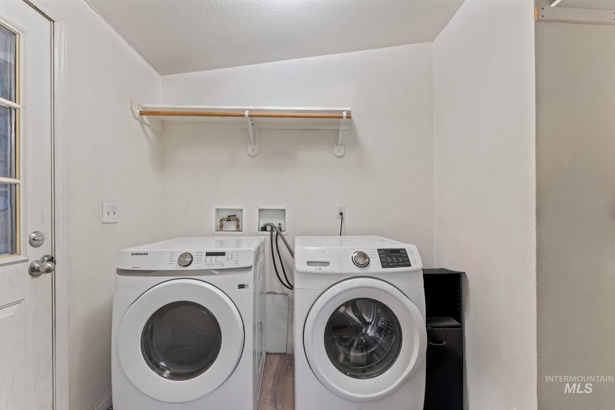 508 Silver Beach Drive, Jerome, Idaho 83338, 4 Bedrooms, 2 Bathrooms, Residential For Sale, Price $450,000,MLS 98980885