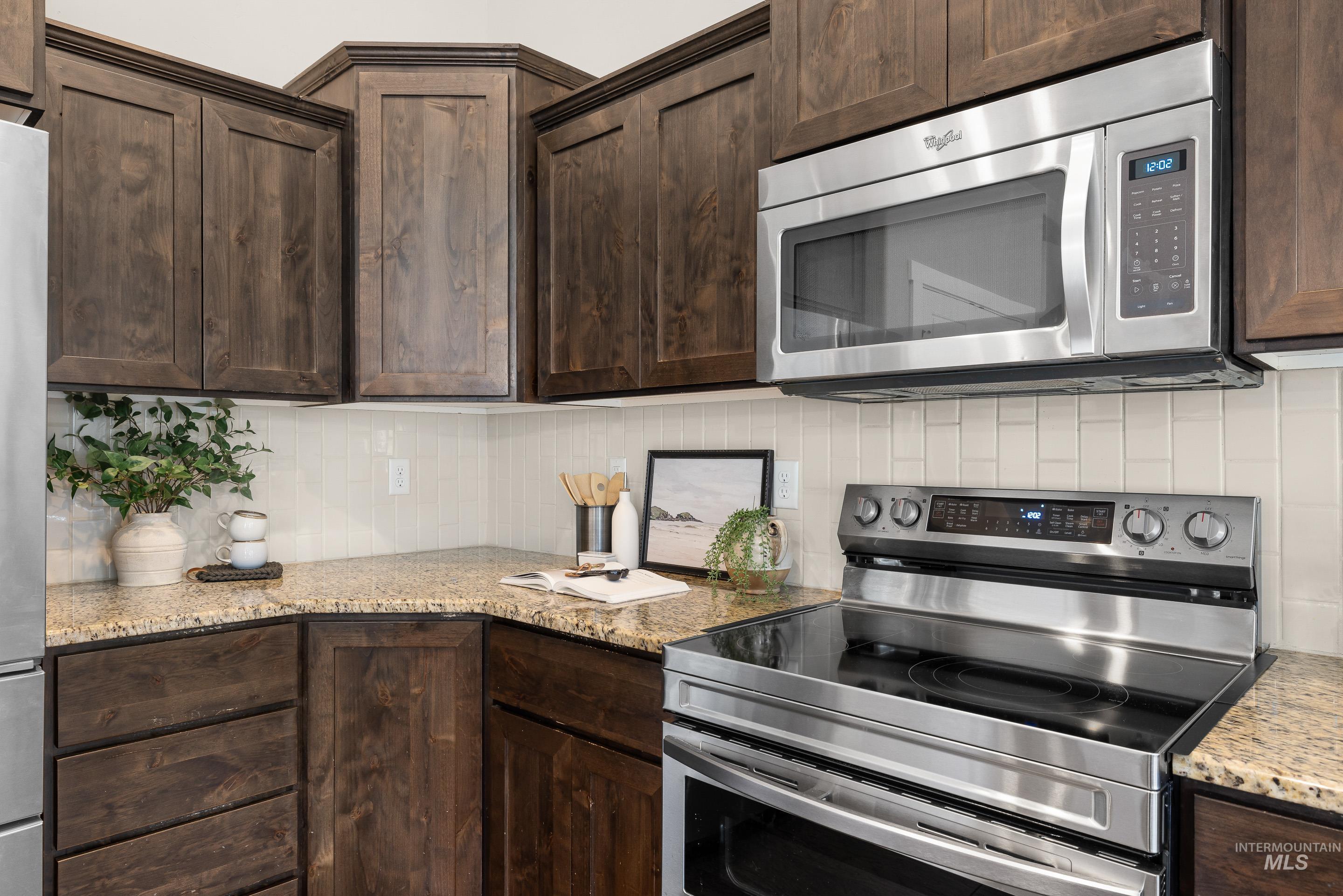 5898 W Galloway St, Boise, Idaho 83714, 3 Bedrooms, 2 Bathrooms, Residential For Sale, Price $525,000,MLS 98980888