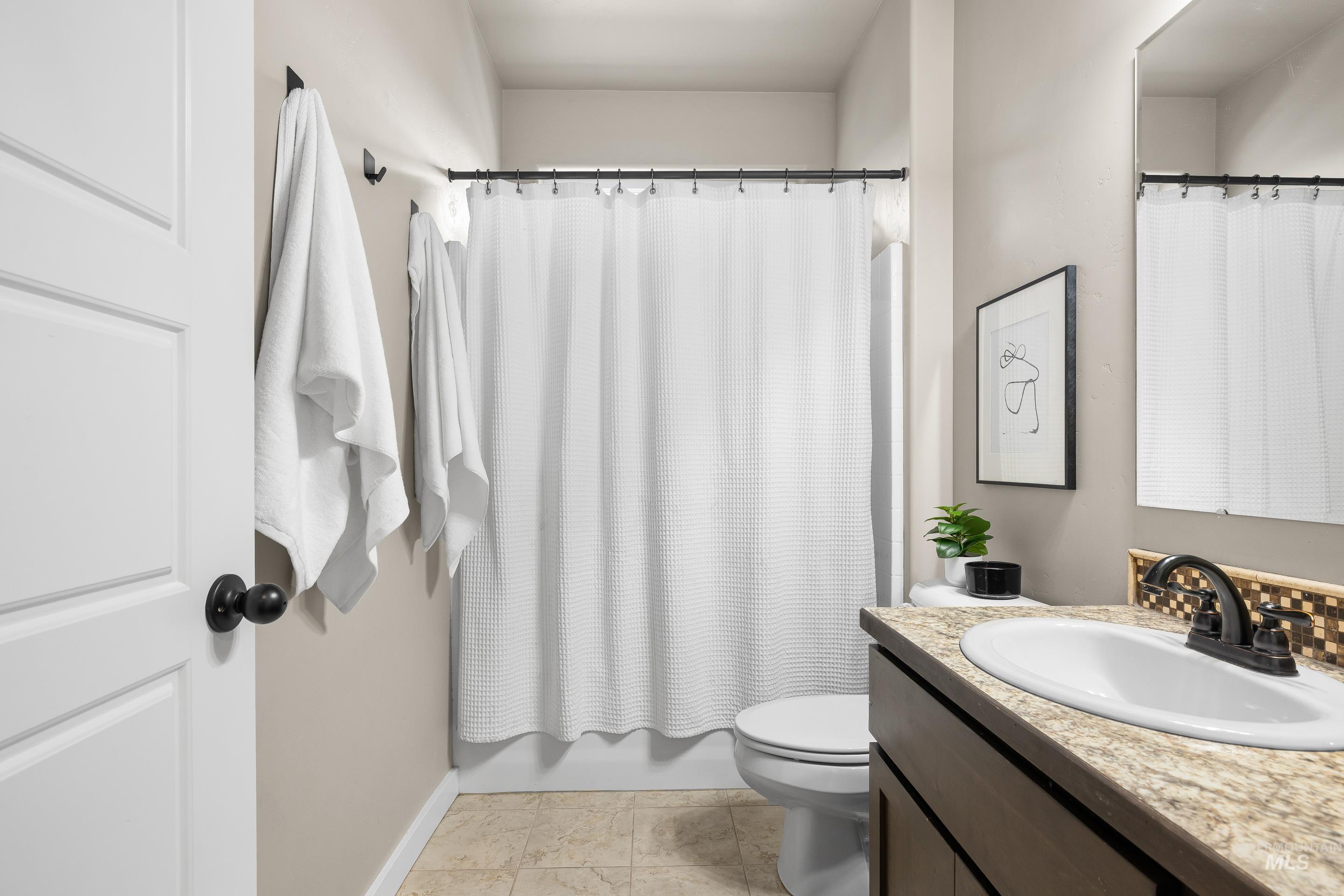 5898 W Galloway St, Boise, Idaho 83714, 3 Bedrooms, 2 Bathrooms, Residential For Sale, Price $525,000,MLS 98980888