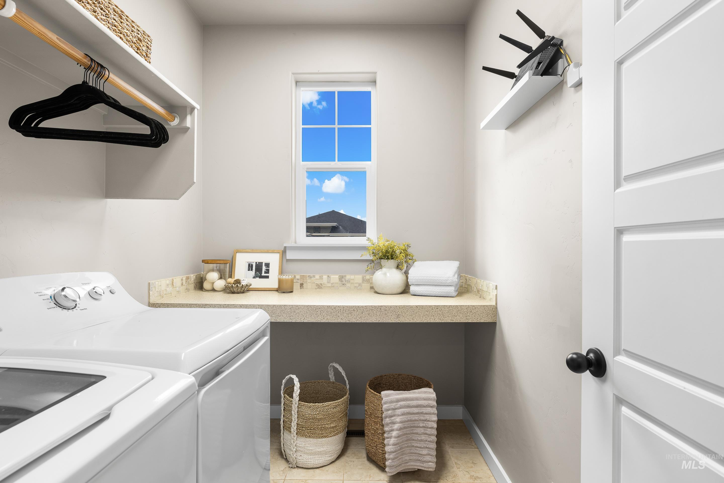 5898 W Galloway St, Boise, Idaho 83714, 3 Bedrooms, 2 Bathrooms, Residential For Sale, Price $525,000,MLS 98980888