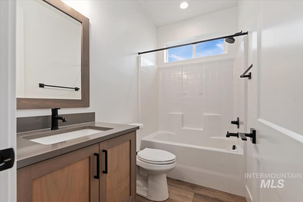 698 N Morning Glory Ave, Eagle, Idaho 83616, 3 Bedrooms, 2.5 Bathrooms, Rental For Rent, Price $2,800, 98980890