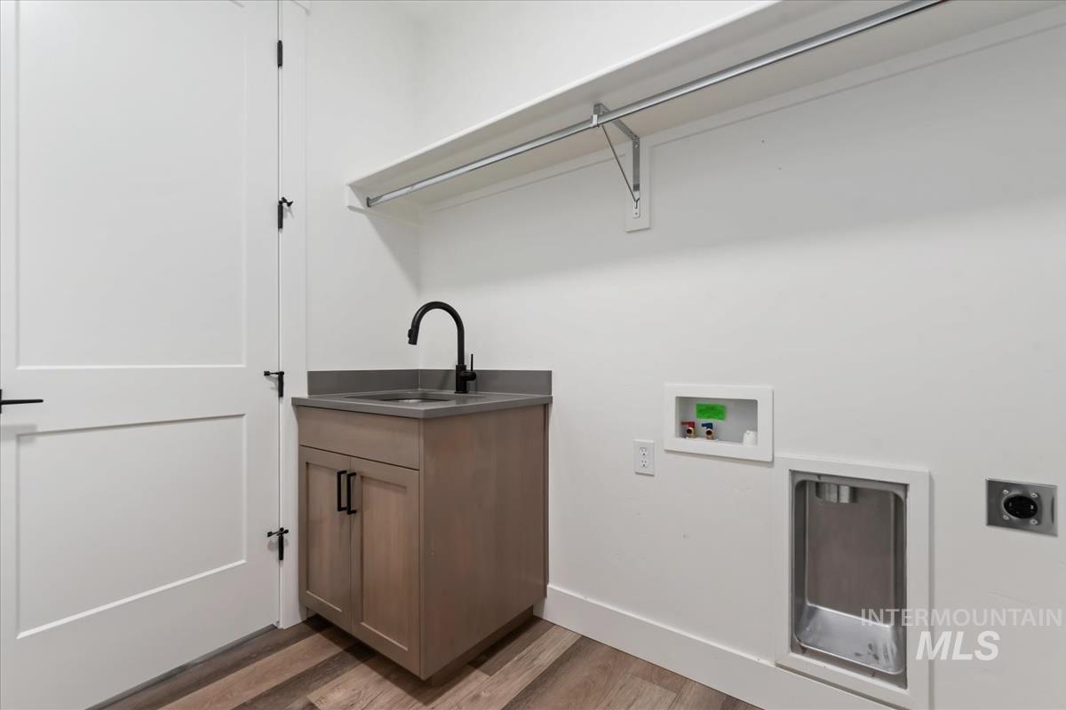 698 N Morning Glory Ave, Eagle, Idaho 83616, 3 Bedrooms, 2.5 Bathrooms, Rental For Rent, Price $2,800, 98980890