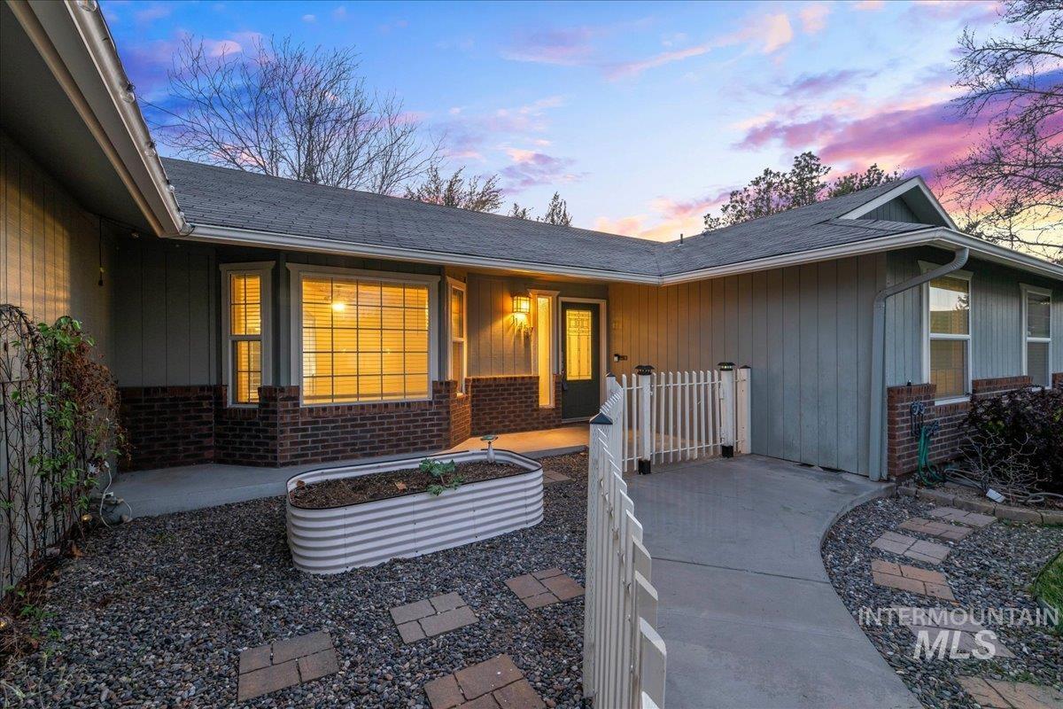 11457 W Alejandro St, Boise, Idaho 83709-1101, 3 Bedrooms, 2 Bathrooms, Residential For Sale, Price $560,000, 98980892