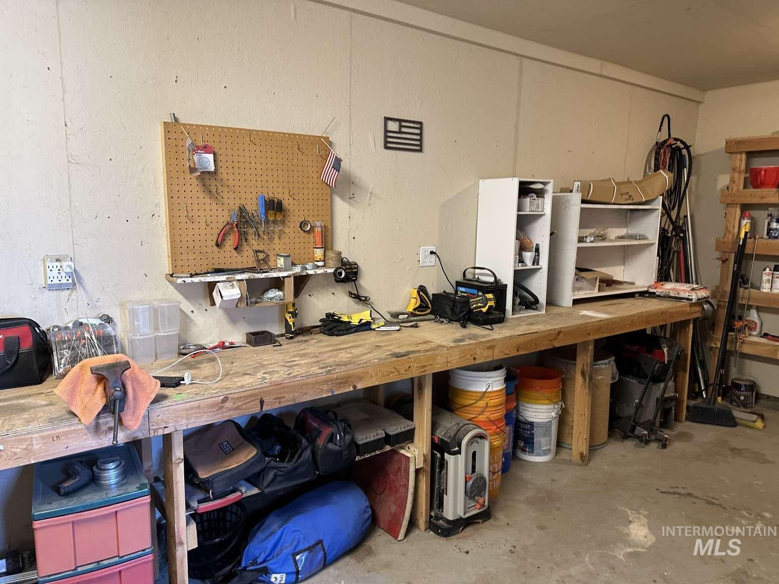 2090 E 1St St, Fruitland, Idaho 83619, 4 Bedrooms, 3 Bathrooms, Residential For Sale, Price $750,000,MLS 98980898