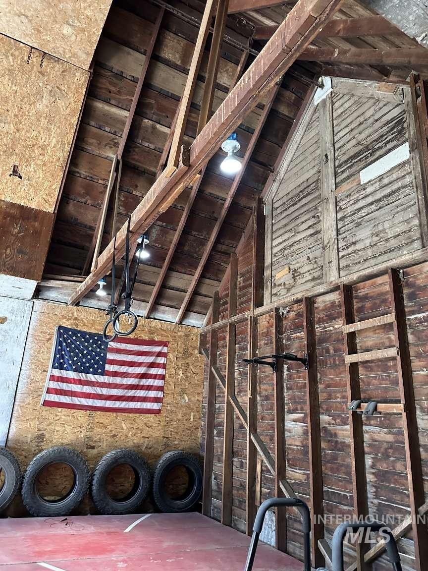 2090 E 1St St, Fruitland, Idaho 83619, 4 Bedrooms, 3 Bathrooms, Residential For Sale, Price $750,000,MLS 98980898