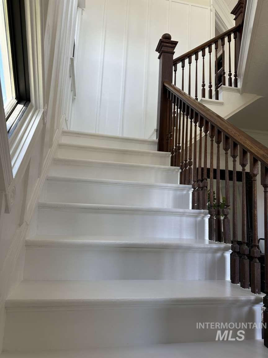 2090 E 1St St, Fruitland, Idaho 83619, 4 Bedrooms, 3 Bathrooms, Residential For Sale, Price $750,000,MLS 98980898