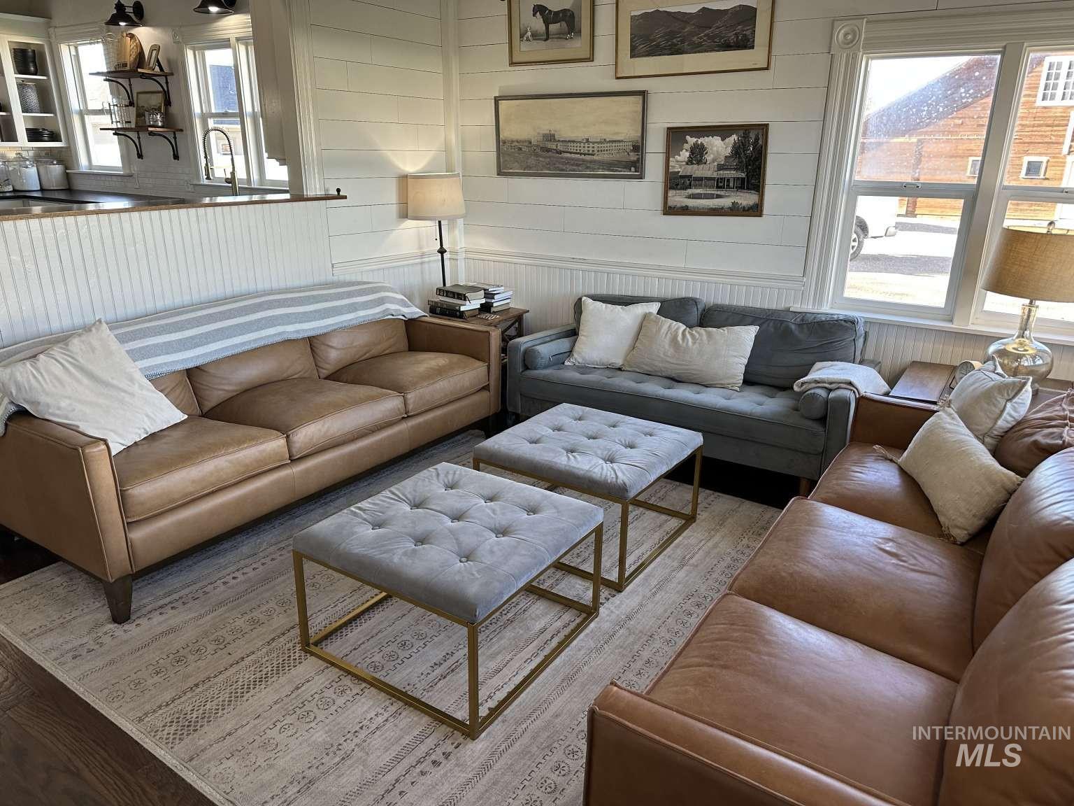 2090 E 1St St, Fruitland, Idaho 83619, 4 Bedrooms, 3 Bathrooms, Residential For Sale, Price $750,000,MLS 98980898