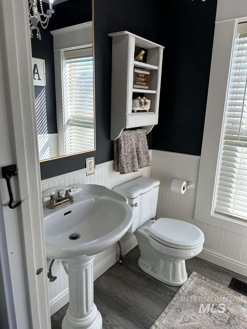 2090 E 1St St, Fruitland, Idaho 83619, 4 Bedrooms, 3 Bathrooms, Residential For Sale, Price $750,000,MLS 98980898