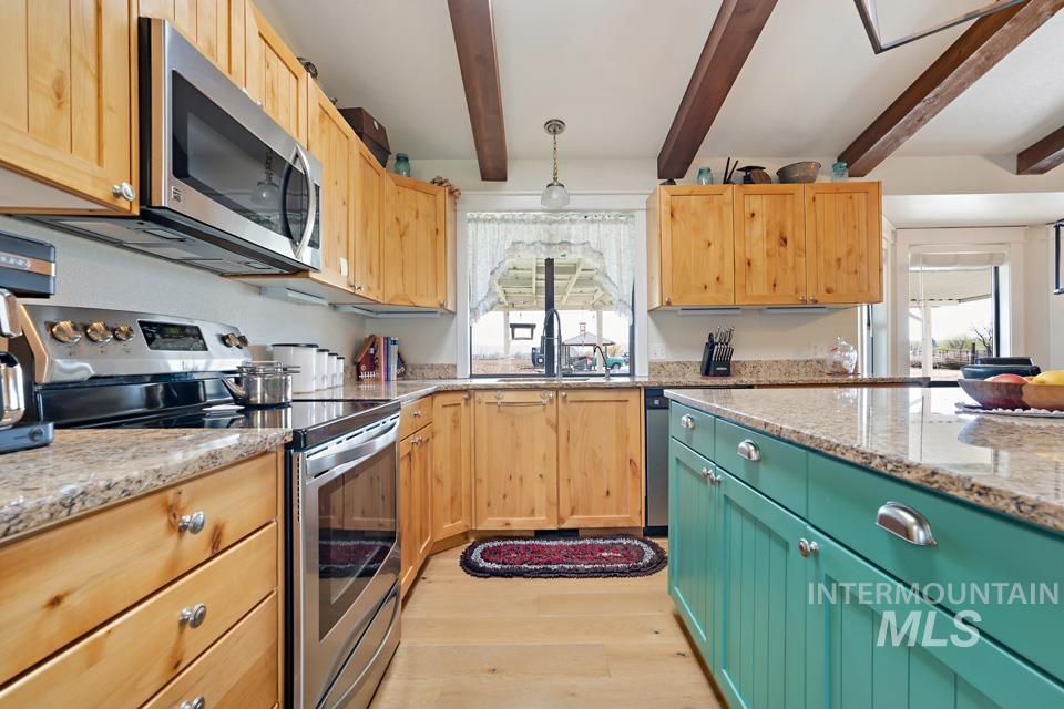 4620 Quail Lane, Ontario, Oregon 97914, 3 Bedrooms, 2 Bathrooms, Residential For Sale, Price $635,000,MLS 98980899