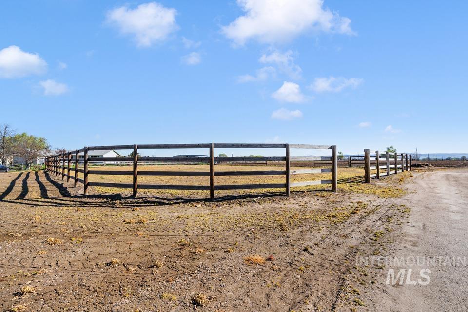 4620 Quail Lane, Ontario, Oregon 97914, 3 Bedrooms, 2 Bathrooms, Residential For Sale, Price $635,000,MLS 98980899