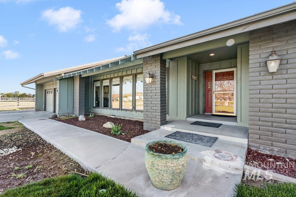 4620 Quail Lane, Ontario, Oregon 97914, 3 Bedrooms, 2 Bathrooms, Residential For Sale, Price $635,000,MLS 98980899