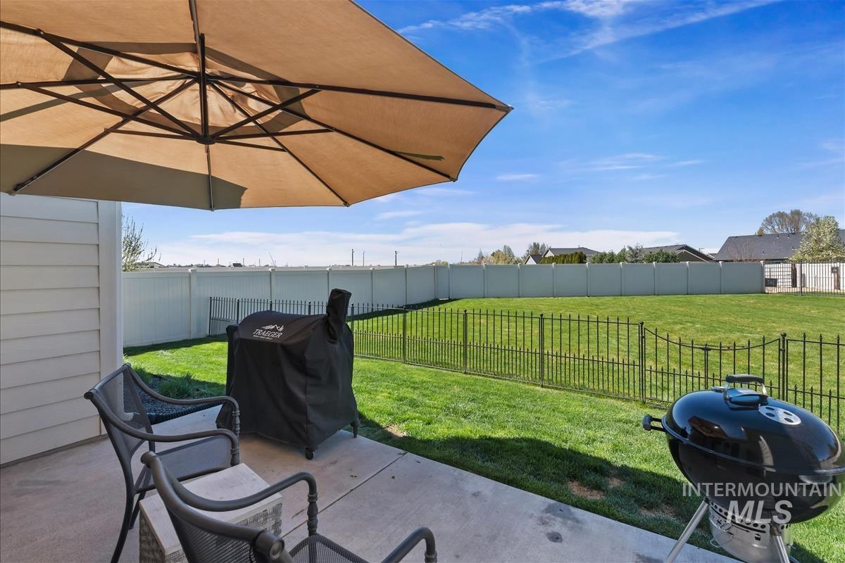 3442 E Santo Stefano Ct, Meridian, Idaho 83642, 4 Bedrooms, 2 Bathrooms, Residential For Sale, Price $499,000,MLS 98980901