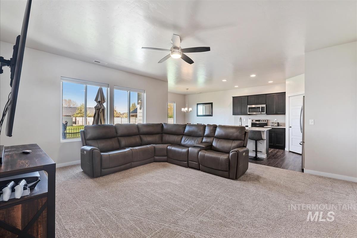 3442 E Santo Stefano Ct, Meridian, Idaho 83642, 4 Bedrooms, 2 Bathrooms, Residential For Sale, Price $499,000, 98980901