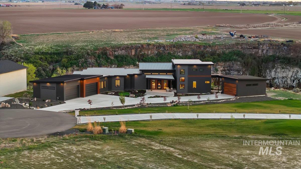 2637 E 4267 N, Twin Falls, Idaho 83301, 4 Bedrooms, 5 Bathrooms, Residential For Sale, Price $2,200,000,MLS 98980902