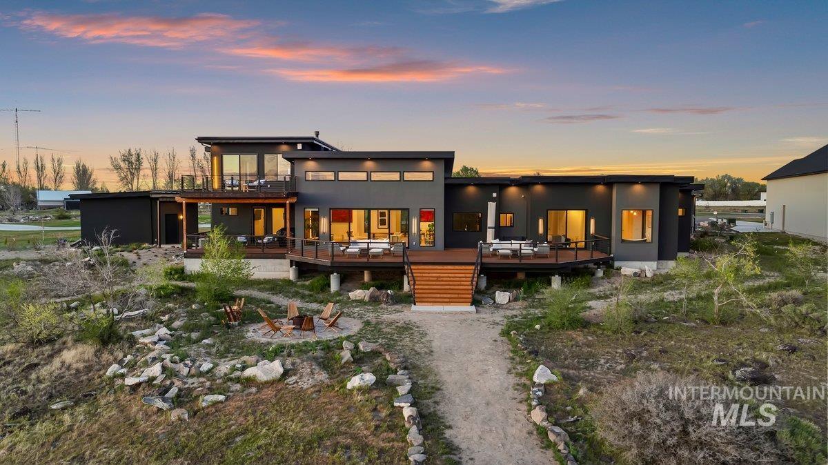 2637 E 4267 N, Twin Falls, Idaho 83301, 4 Bedrooms, 5 Bathrooms, Residential For Sale, Price $2,200,000,MLS 98980902