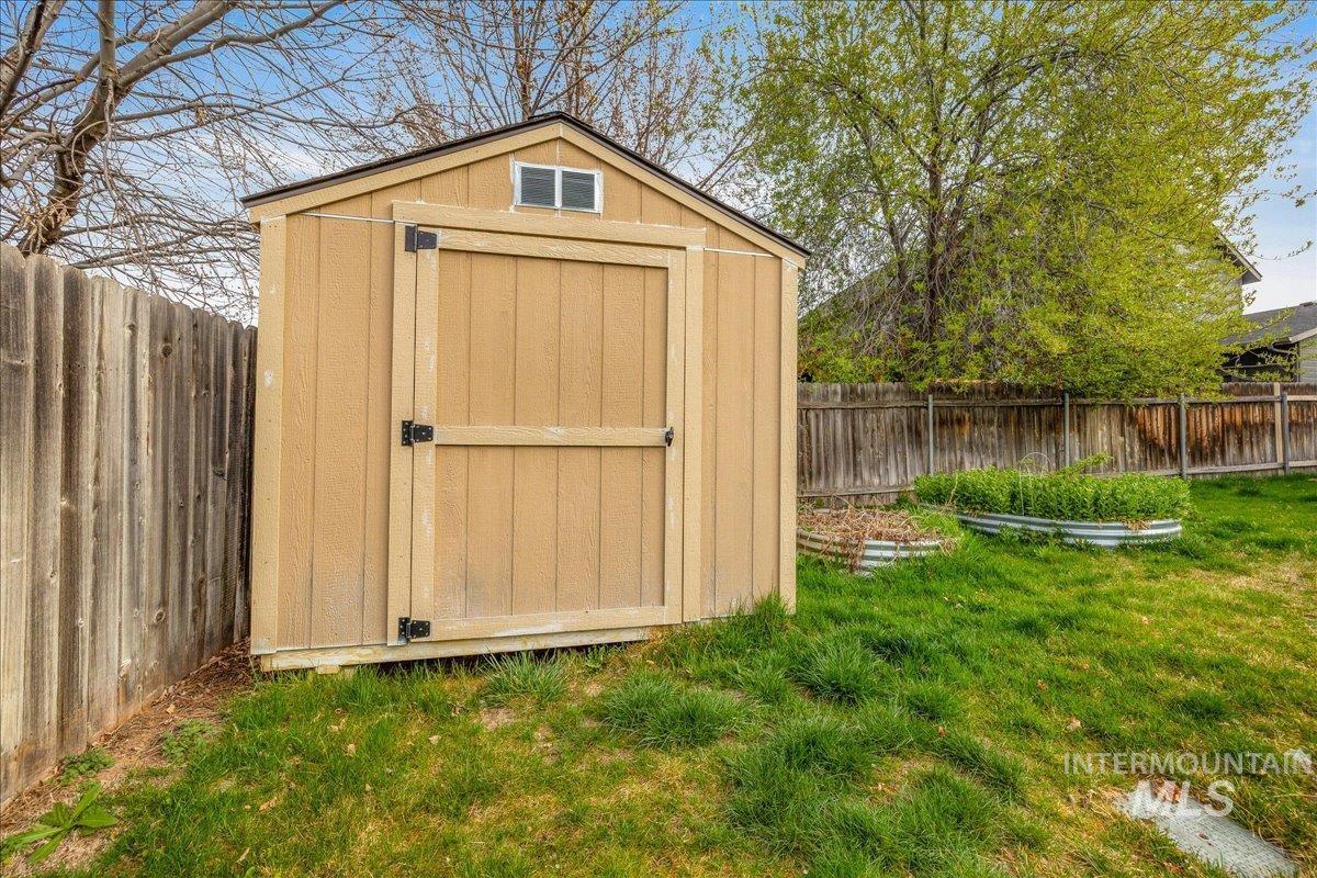 2727 S S Merrimac Pl, Boise, Idaho 83709, 4 Bedrooms, 3 Bathrooms, Residential For Sale, Price $600,000, 98980903