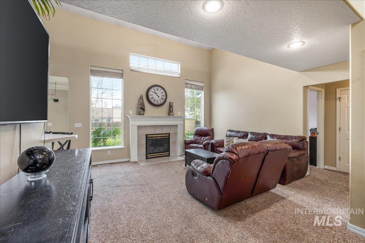 2727 S S Merrimac Pl, Boise, Idaho 83709, 4 Bedrooms, 3 Bathrooms, Residential For Sale, Price $600,000, 98980903