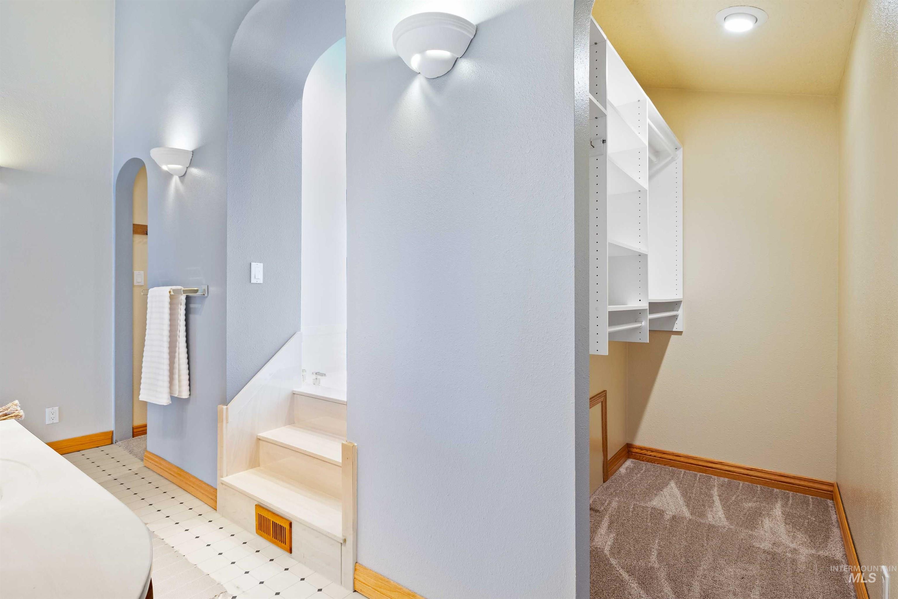 295 Howard Drive, Twin Falls, Idaho 83301, 3 Bedrooms, 2 Bathrooms, Residential For Sale, Price $479,900, 98980904